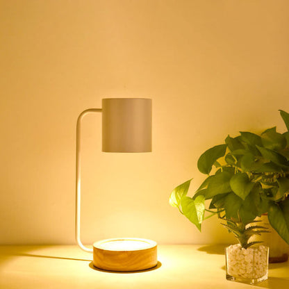 Japanische Tischlampe aus Holz und Metall im minimalistischen Design