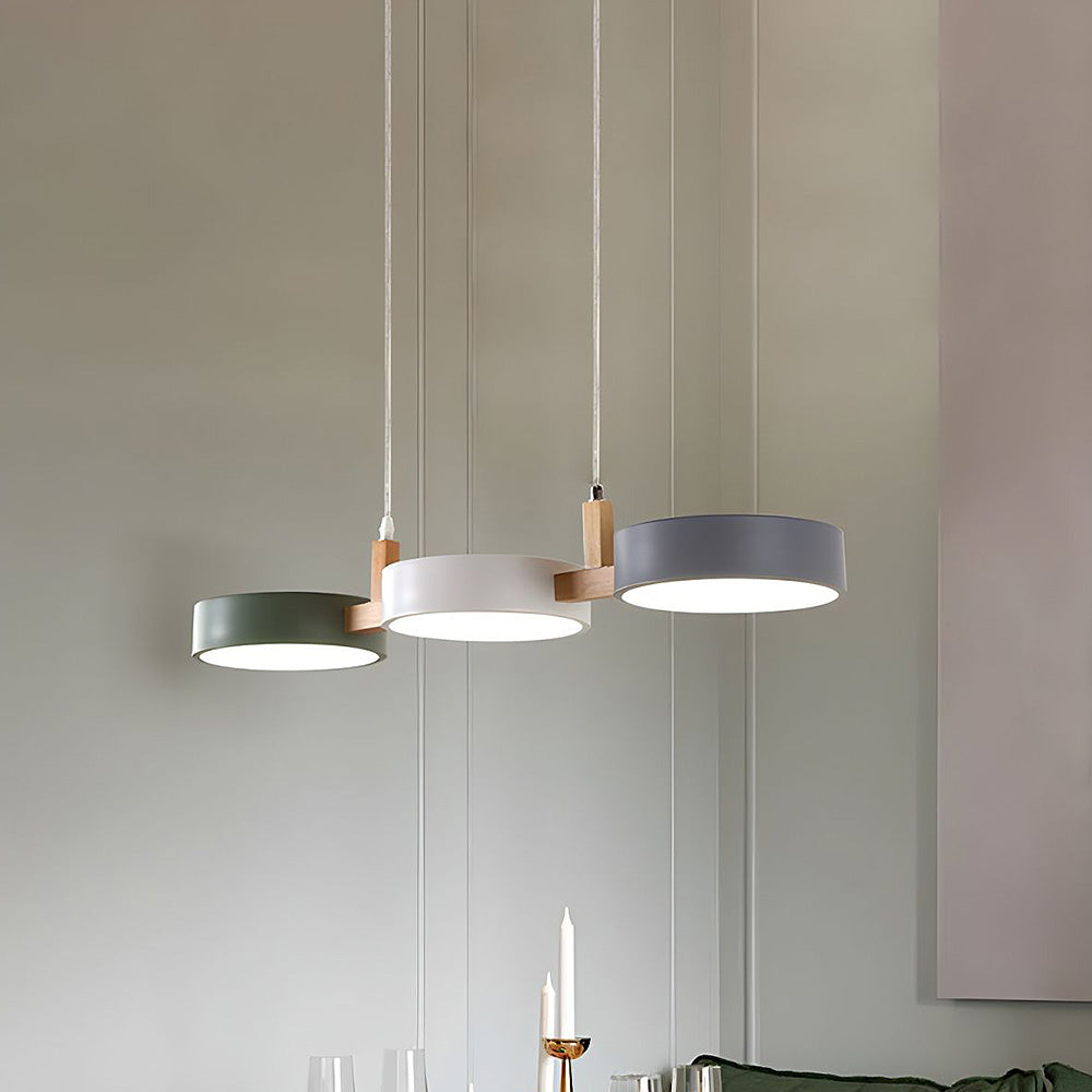 Moderne Metall-Deckenleuchte – flach, nordisch & dimmbar