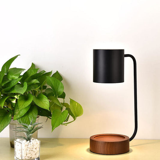 Japanische Tischlampe aus Holz und Metall im minimalistischen Design