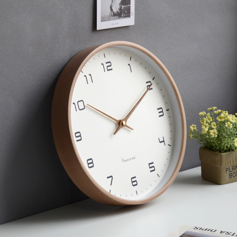 Geräuschlose Wanduhr Aus Holz Mit Zeitlosem Design