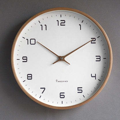 Geräuschlose Wanduhr Aus Holz Mit Zeitlosem Design