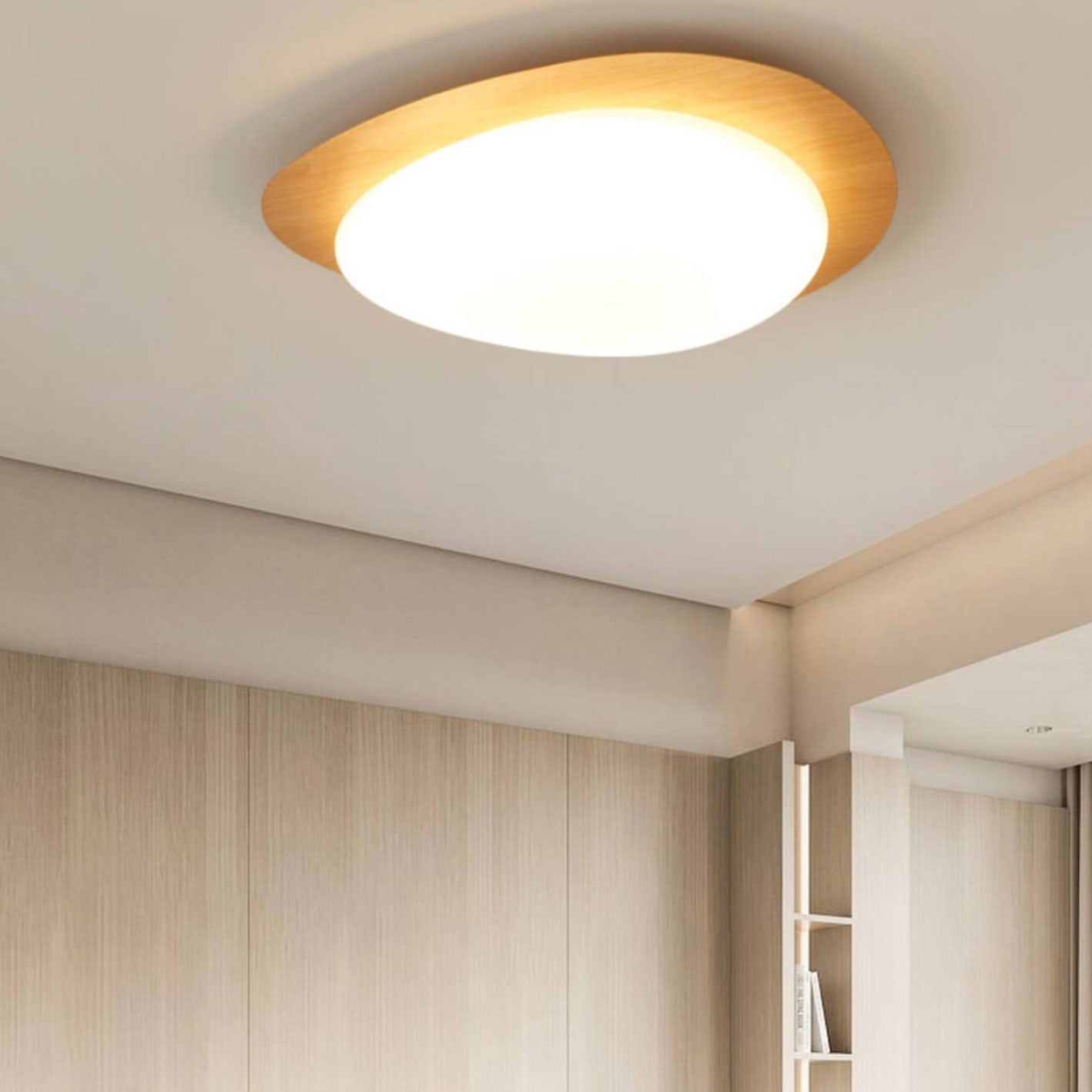 Ovale LED Deckenleuchte in Holzoptik im nordischen Stil