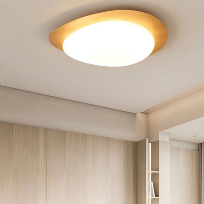 Ovale LED Deckenleuchte in Holzoptik im nordischen Stil