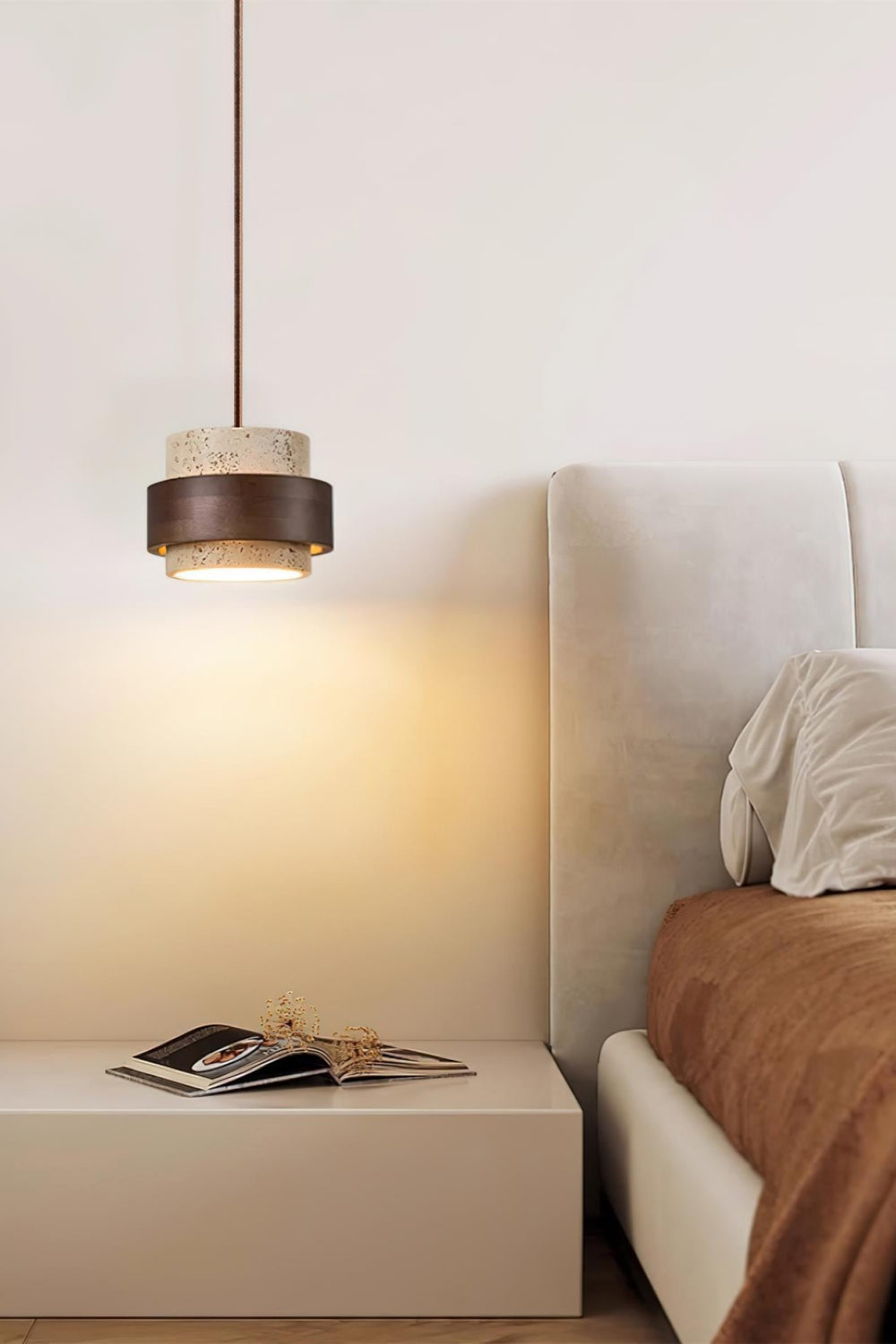 Zylindrische Travertin Pendelleuchte – Modernes Design mit natürlicher Steinstruktur