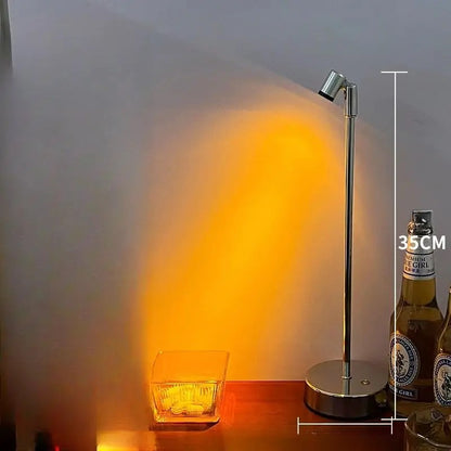 LED-Tischlampe mit Touch-Dimmer und USB-Aufladung