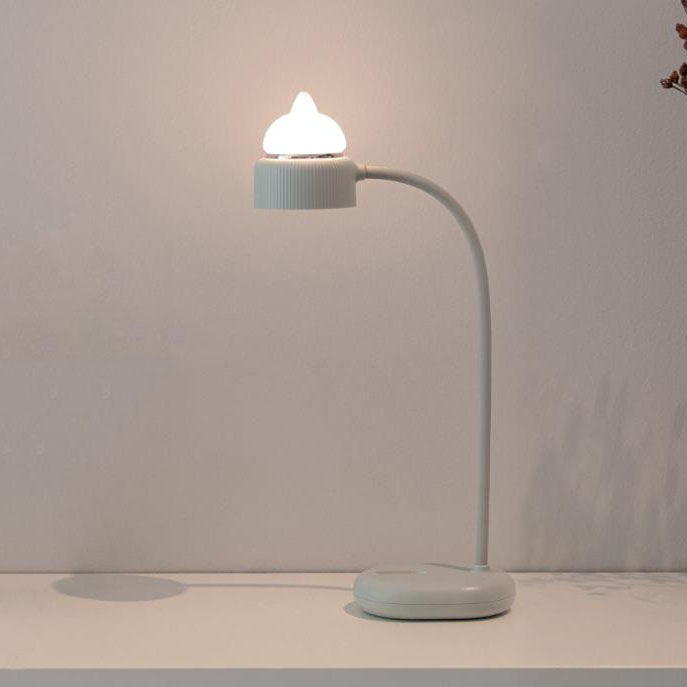 Trendy und Kreative LED Tischlampe im Katzenohren-Design