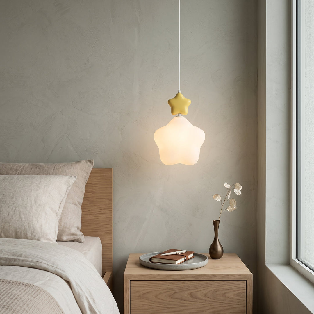Hängende Nachtlicht-Pendelleuchte im Wolkendesign mit Sternen