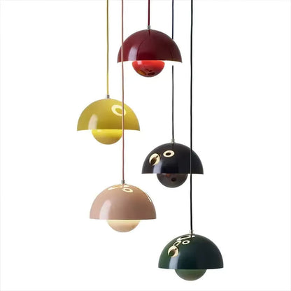 Pendelleuchte mit dimmbarer Lichtkuppel