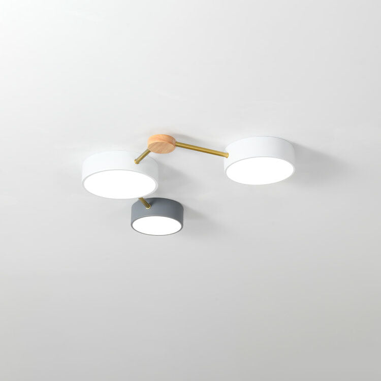Skandinavische LED Deckenleuchte aus Holz und Metall