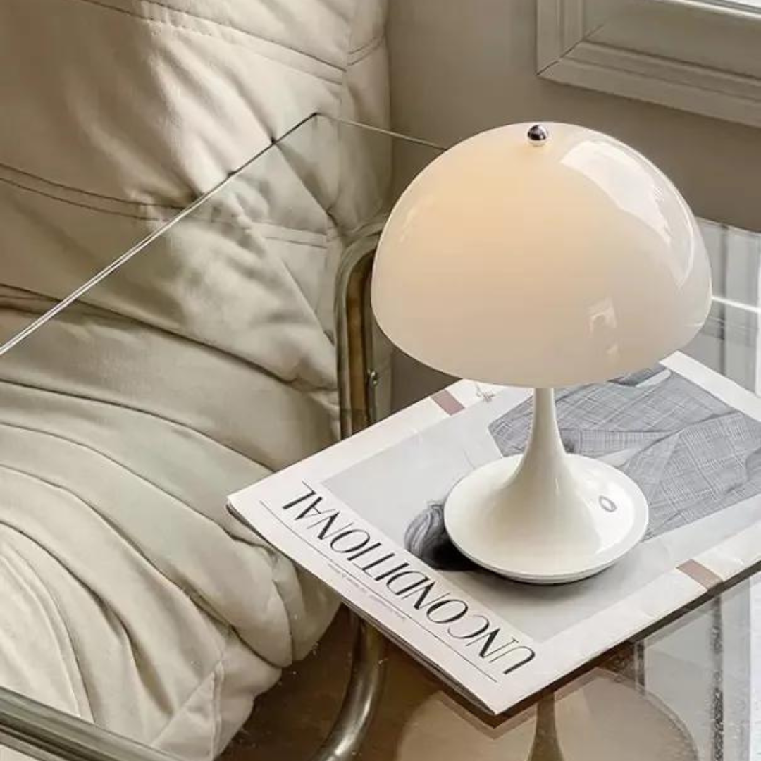 Dimmbarer LED Tischlampe – Luxuriöses Design aus Glas & Metall