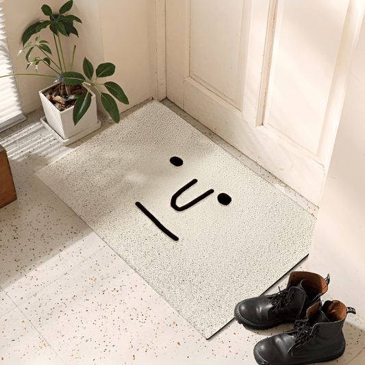 Niedliche Smiley Fußmatte – Rutschfest & Wasserabsorbierend für den Eingangsbereich