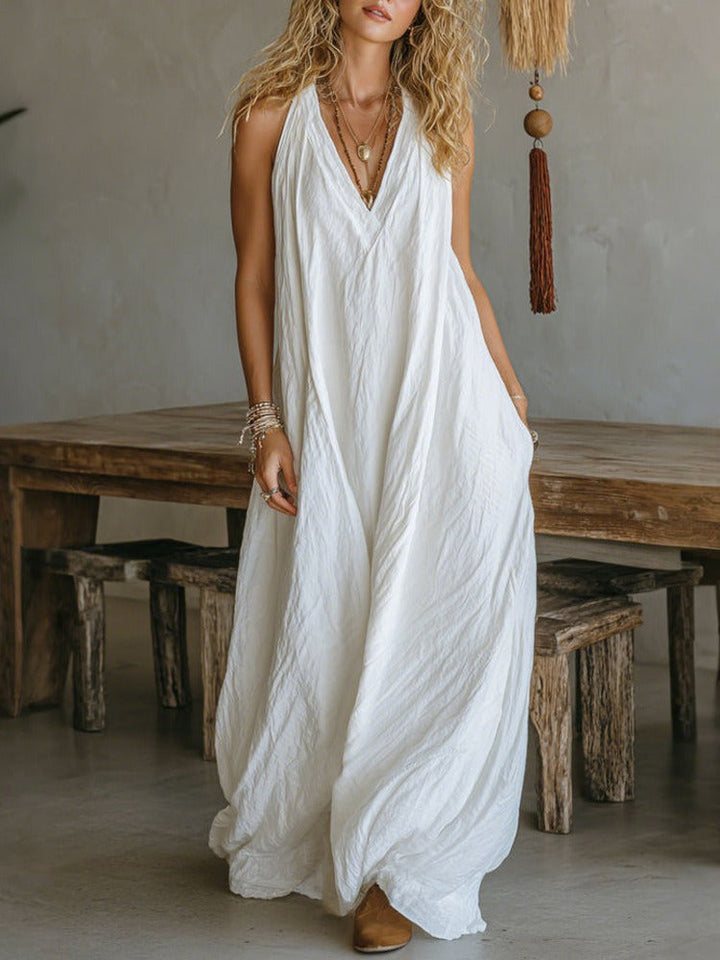 Women’s Sleeveless Pleated V-Neck Solid Maxi Dress
