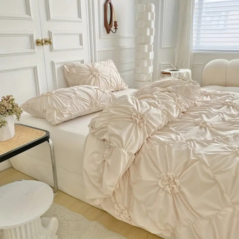 Bettwäsche Set mit Faltenblüten – Duvet Cover Set mit Rüschen-Optik