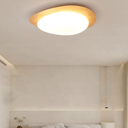 Ovale LED Deckenleuchte in Holzoptik im nordischen Stil