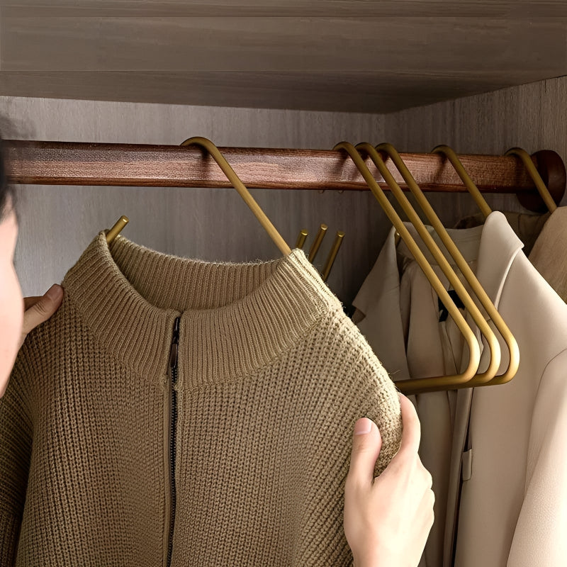 Kleiderständer – Moderner Aluminiumständer