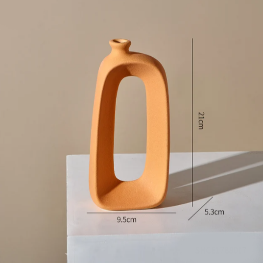 Keramische Hohlvase mit abstraktem Design