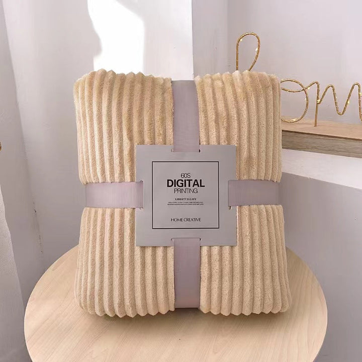 Fleece Kuscheldecke mit Ripp-Design