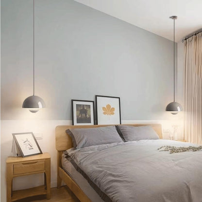 Pendelleuchte mit dimmbarer Lichtkuppel