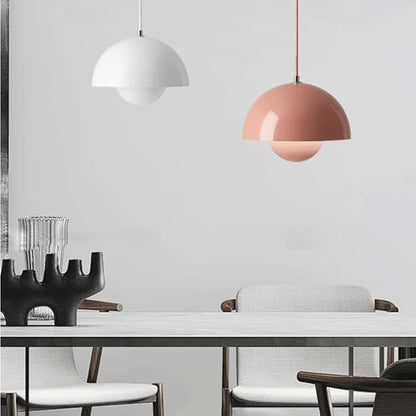 Pendelleuchte mit dimmbarer Lichtkuppel