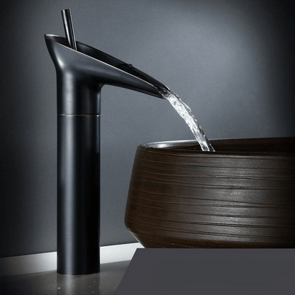 Moderne Wasserfall Waschbeckenarmatur