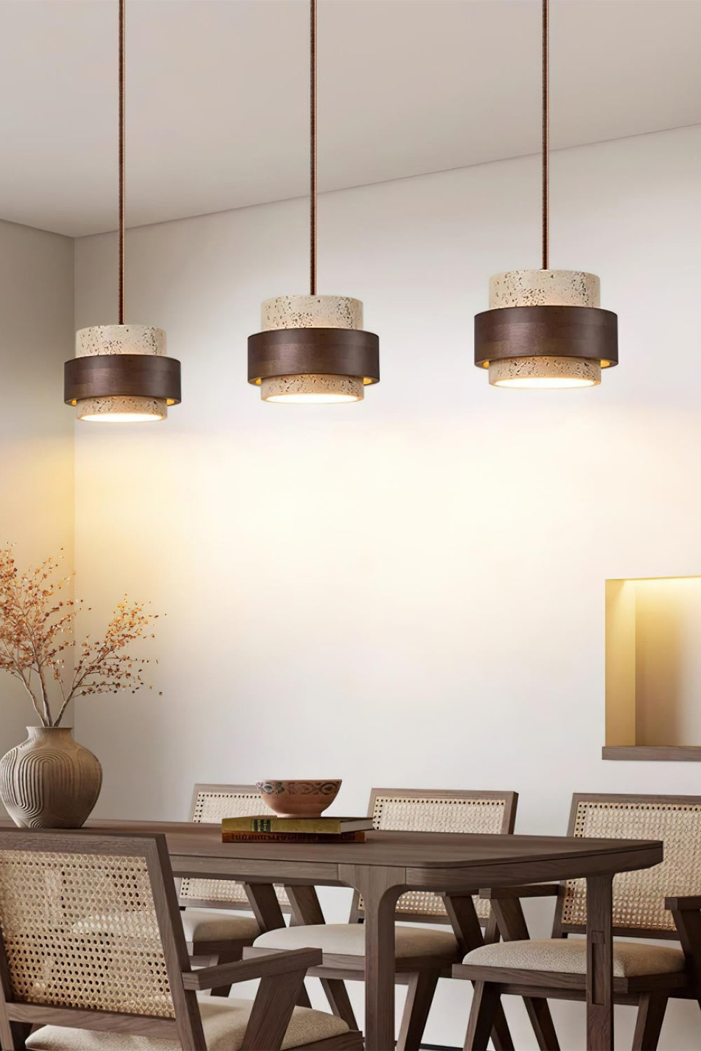 Zylindrische Travertin Pendelleuchte – Modernes Design mit natürlicher Steinstruktur