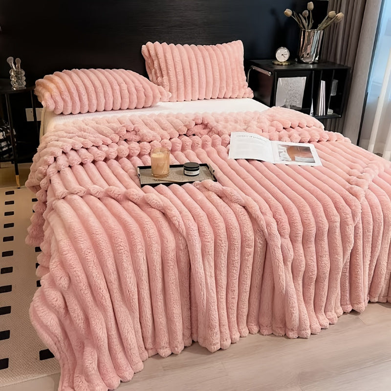 Streifen-Flanellkuscheldecke mit Kunstfell und Kordelzug