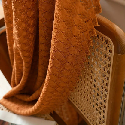Boho Häkelvorhang – Tüllvorhang mit Karomuster in warmem Orange