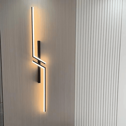 Moderne Wandleuchte mit künstlerischem Flair