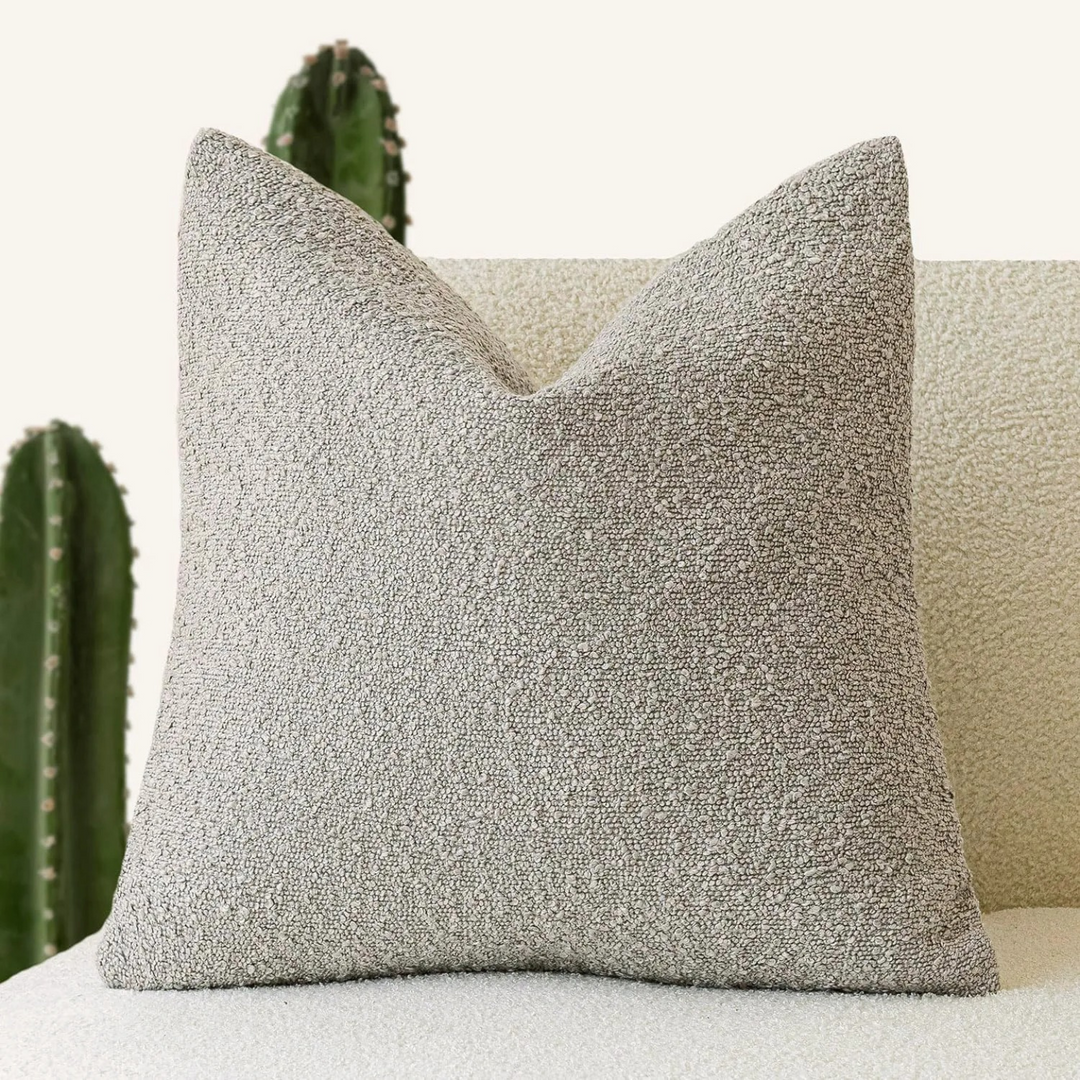 Bouclé-Kissenbezug aus Polyester in schlichter, moderner Optik