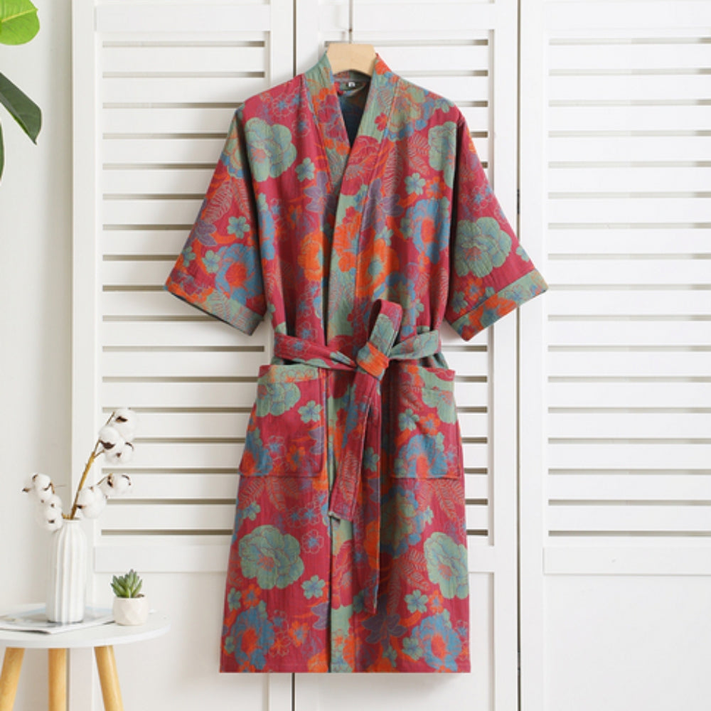 Weicher bedruckter Bademantel mit Retro-Muster