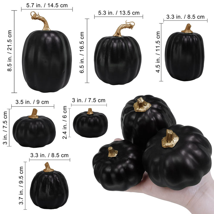 Künstliche Kürbisse in Schwarz für festliche Herbst- und Halloweendeko