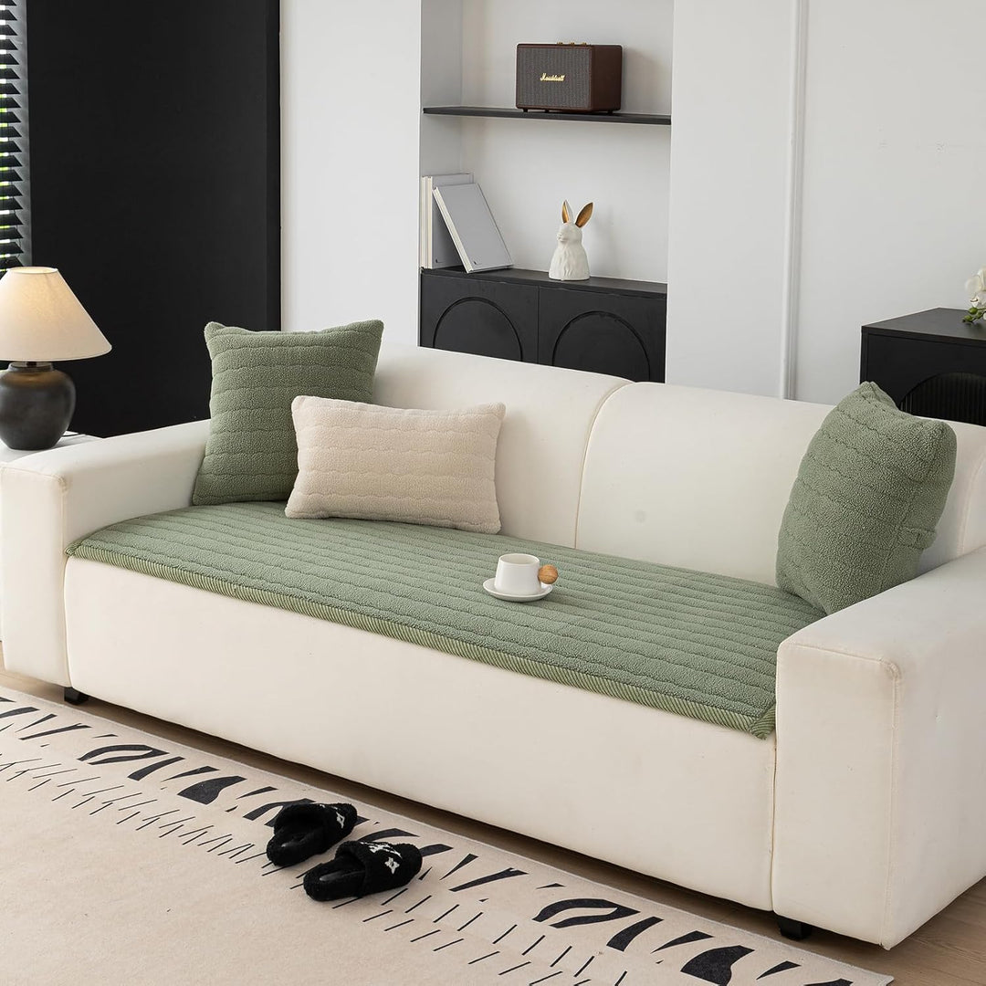 Sofabezug mit rutschfestem Sitz