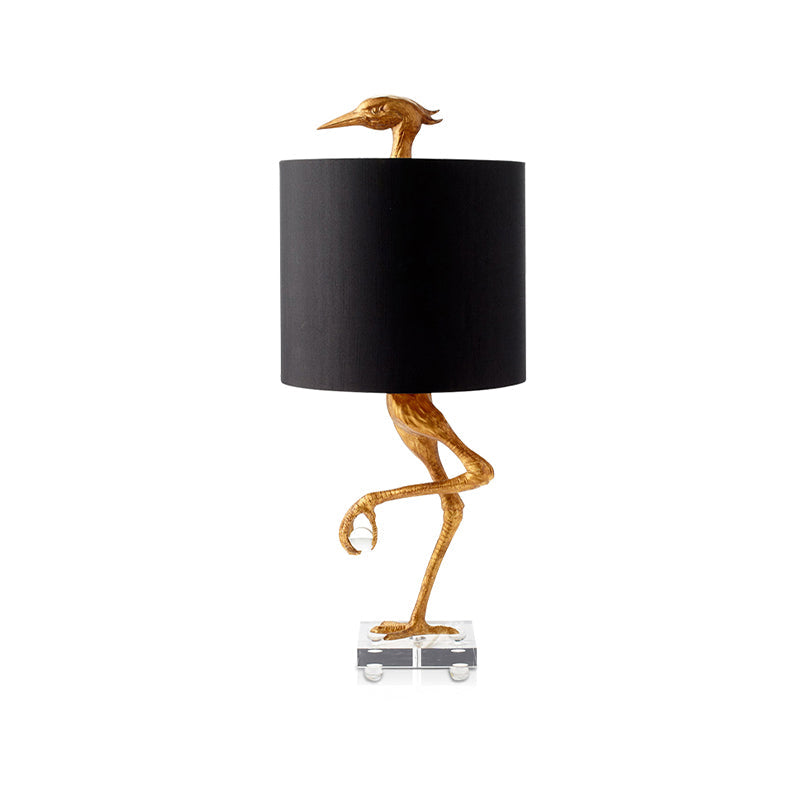 Elegante Nachttischlampe mit Strauß-Design und Stoffschirm