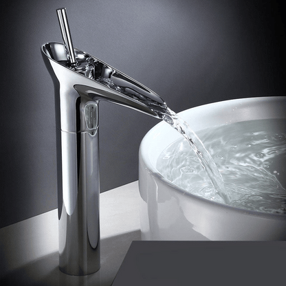 Moderne Wasserfall Waschbeckenarmatur