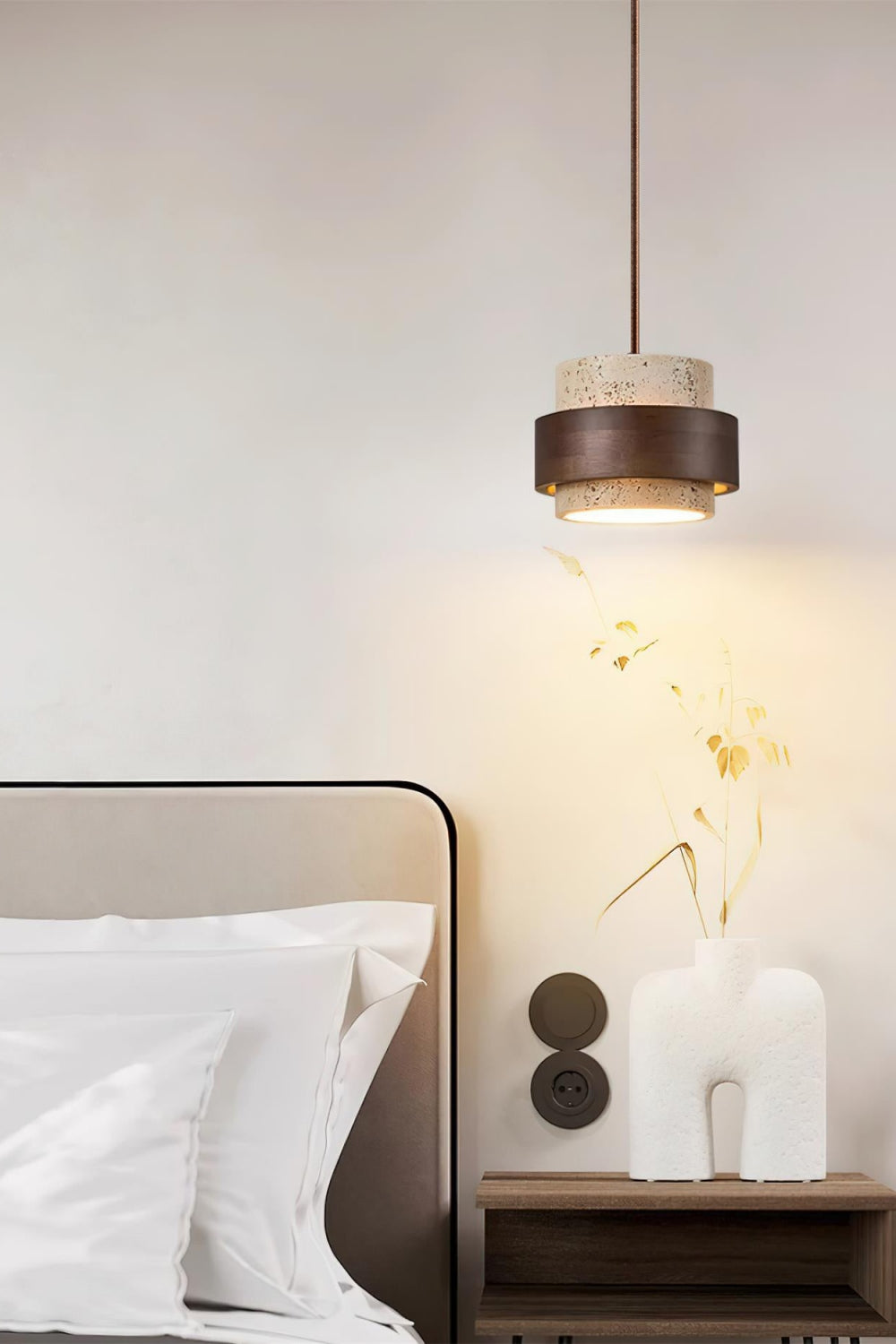 Zylindrische Travertin Pendelleuchte – Modernes Design mit natürlicher Steinstruktur