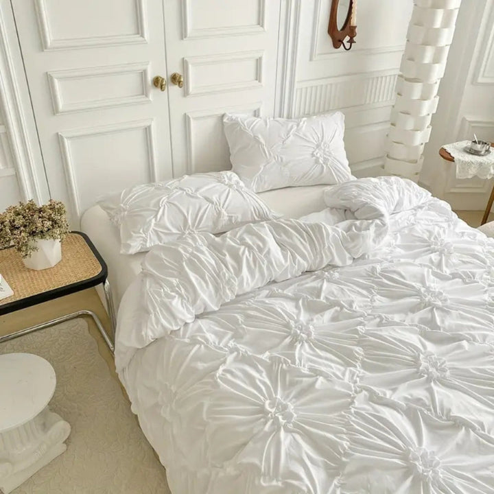Bettwäsche Set mit Faltenblüten – Duvet Cover Set mit Rüschen-Optik