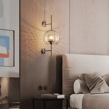 Wandlampe mit Waben-Glaskugel – Modernes Design mit Messingrahmen
