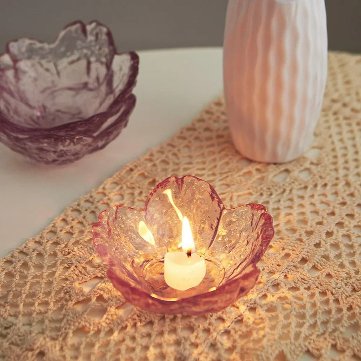 Kerzenhalter Coquette Rosafarbenes Blumendesign