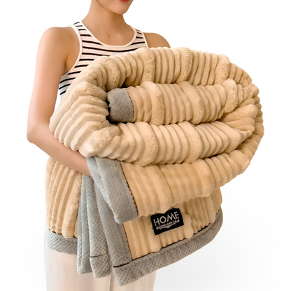 Gestreifte Fleecedecke – Plaid mit modernem Vintage-Design
