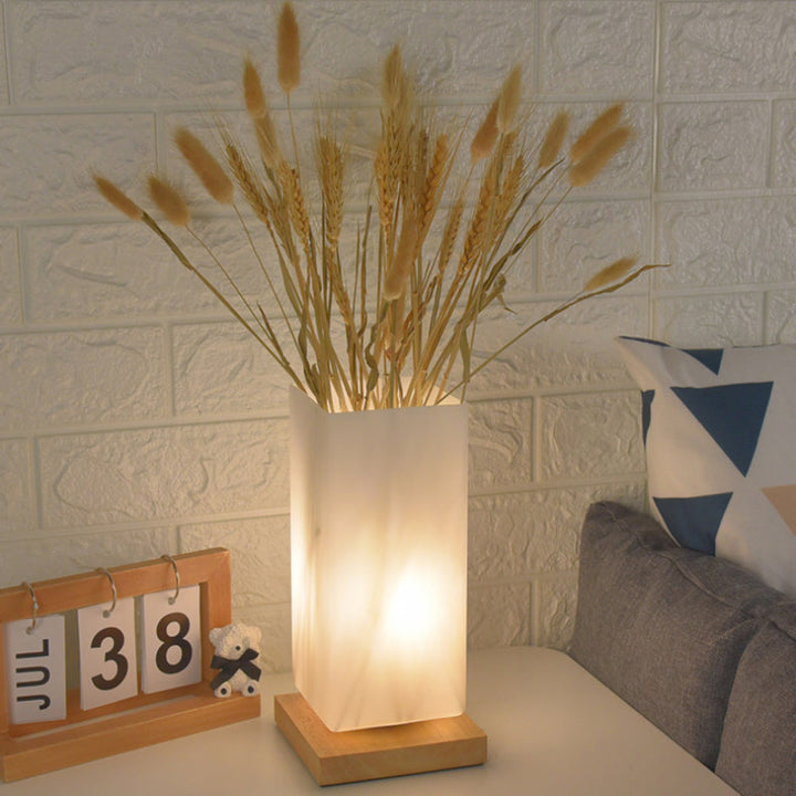 Glas Tischlampe – Nordisches Design in Vasenform mit dimmbarer LED & Farbwechsel