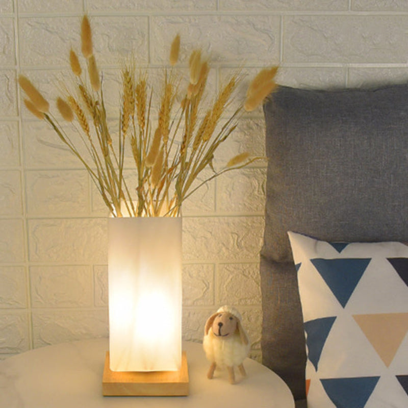 Glas Tischlampe – Nordisches Design in Vasenform mit dimmbarer LED & Farbwechsel