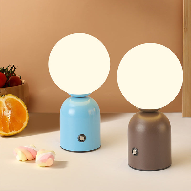 Elegante Tischlampe im nordischen Stil – Dekorative Lampe mit drei Lichtfarben