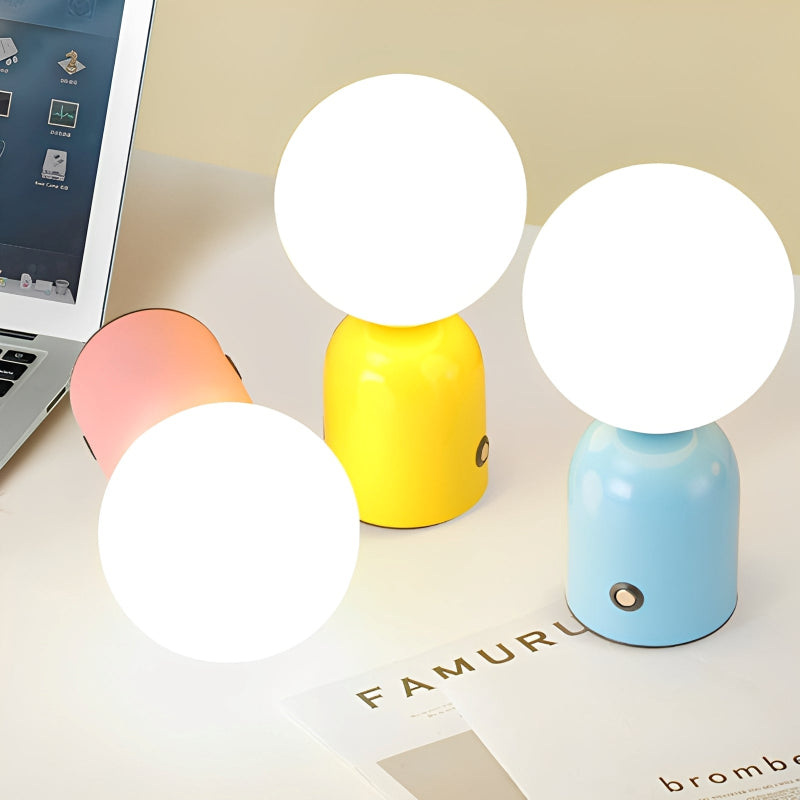 Elegante Tischlampe im nordischen Stil – Dekorative Lampe mit drei Lichtfarben