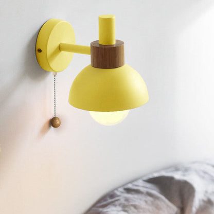 Moderne Glas Wandleuchte in Kugelform für das Wohnzimmer
