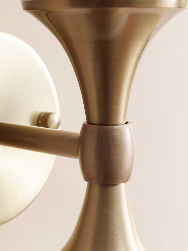 Wandleuchte aus Glas und Metall im Vintage-Stil