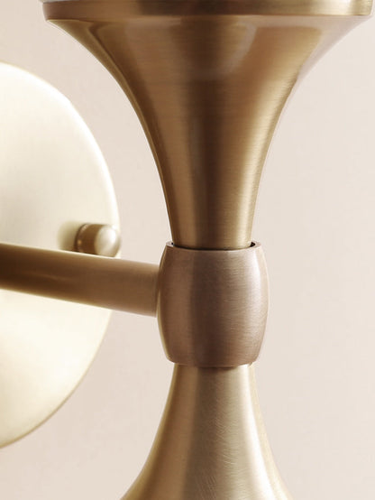 Wandleuchte aus Glas und Metall im Vintage-Stil