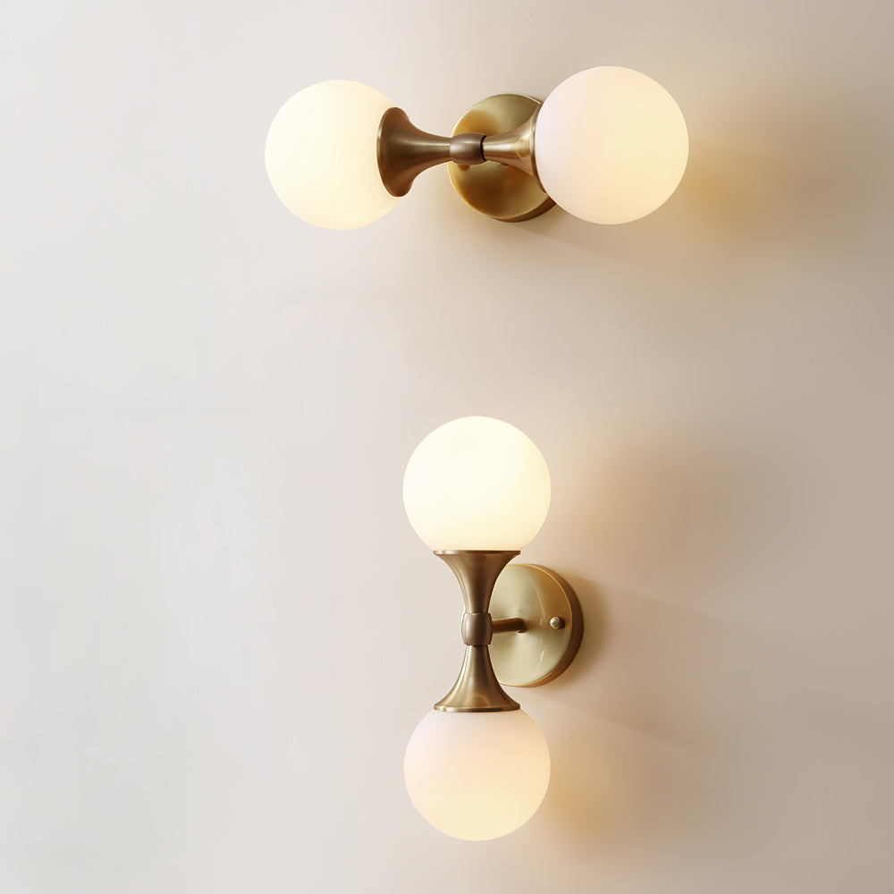 Wandleuchte aus Glas und Metall im Vintage-Stil