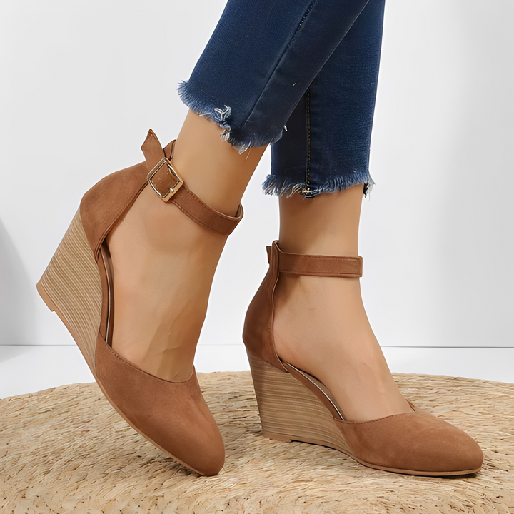 Women’s Pointed Toe Elegant Summer Sandals