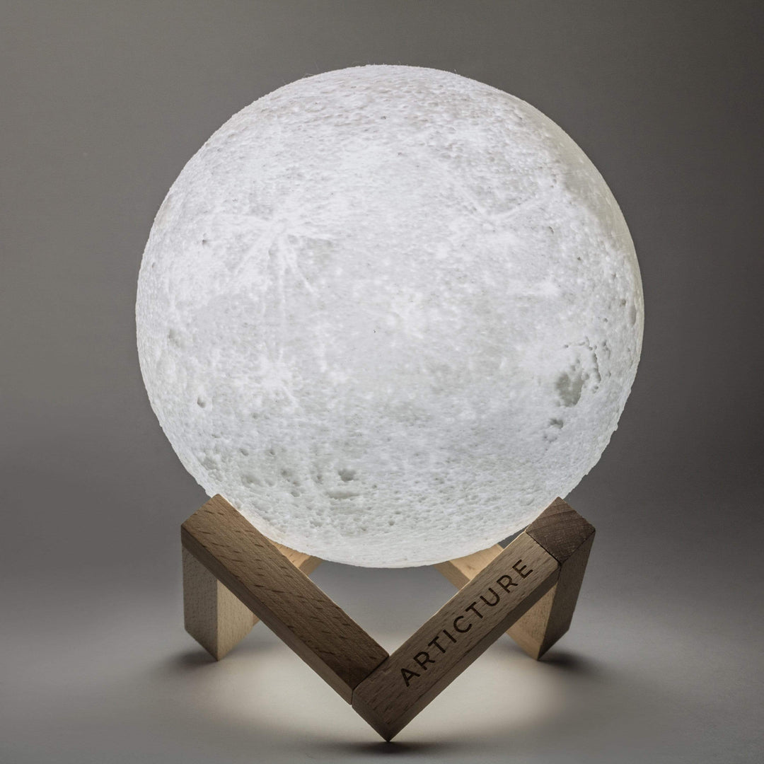 Kabellose LED-Mondlampe mit Holzständer und 6 Lichtfarben