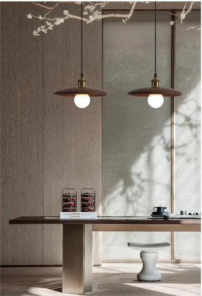 Künstlerische Holz-Pendelleuchte mit warmem LED-Licht – Eichenoptik & Modernes Design